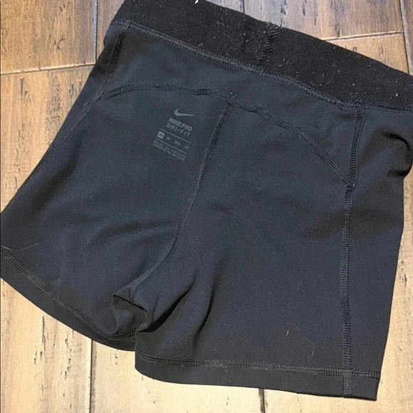 Nike Black Women's Pro Compression Bike Shorts with White Swoosh XS - Picture 5 of 7